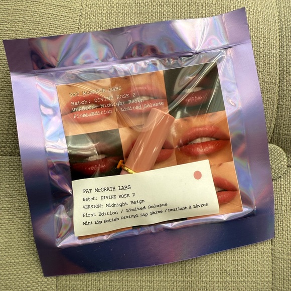 Pat McGrath Divine Rose Lip Shine - Taylor Swift Eras Tour Limited Release - Picture 1 of 3